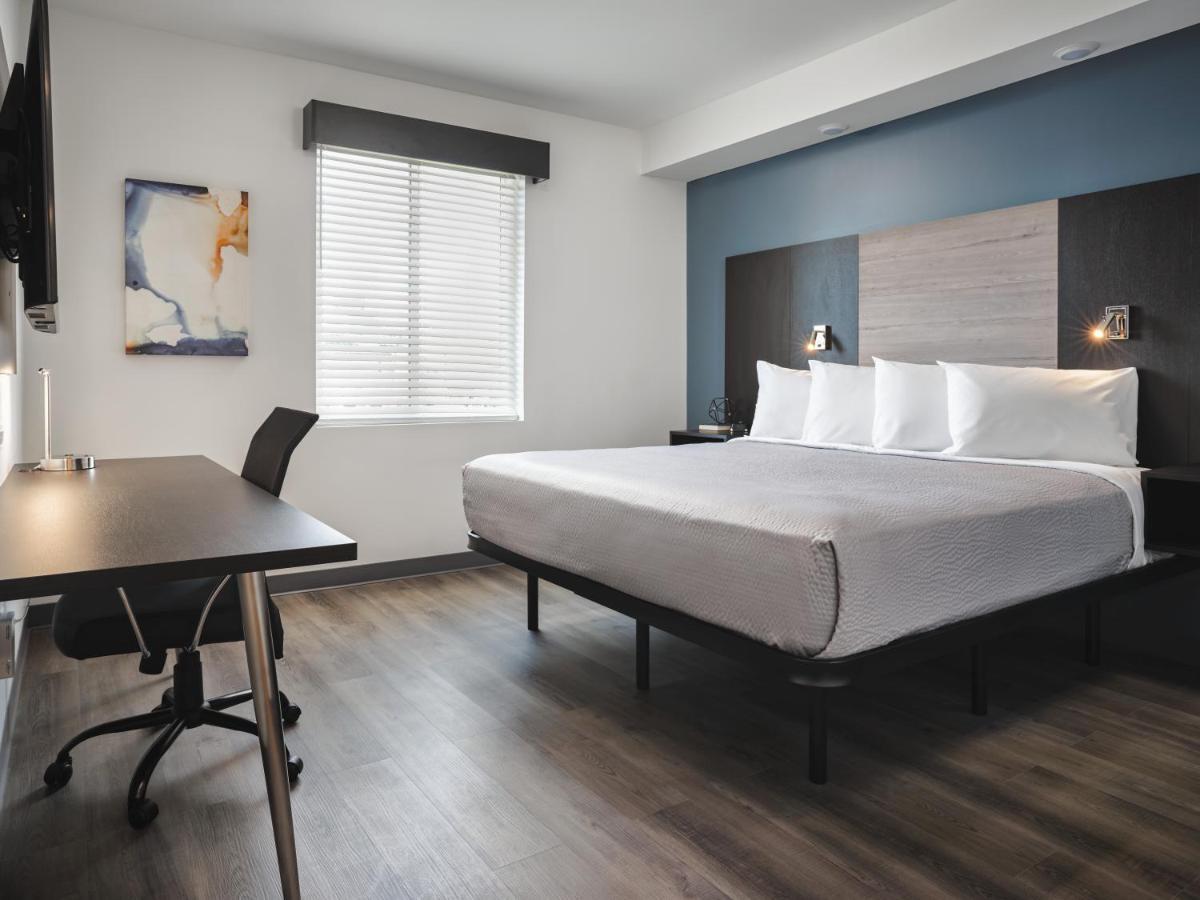 Stayapt Suites Greenville-Haywood Mall Екстериор снимка