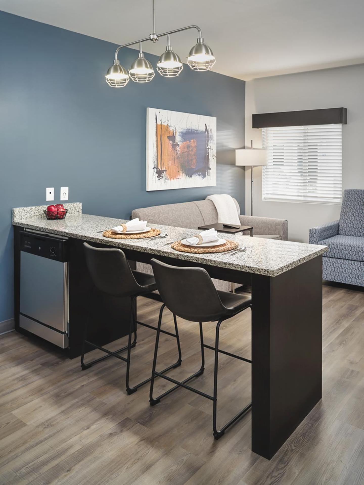 Stayapt Suites Greenville-Haywood Mall Екстериор снимка
