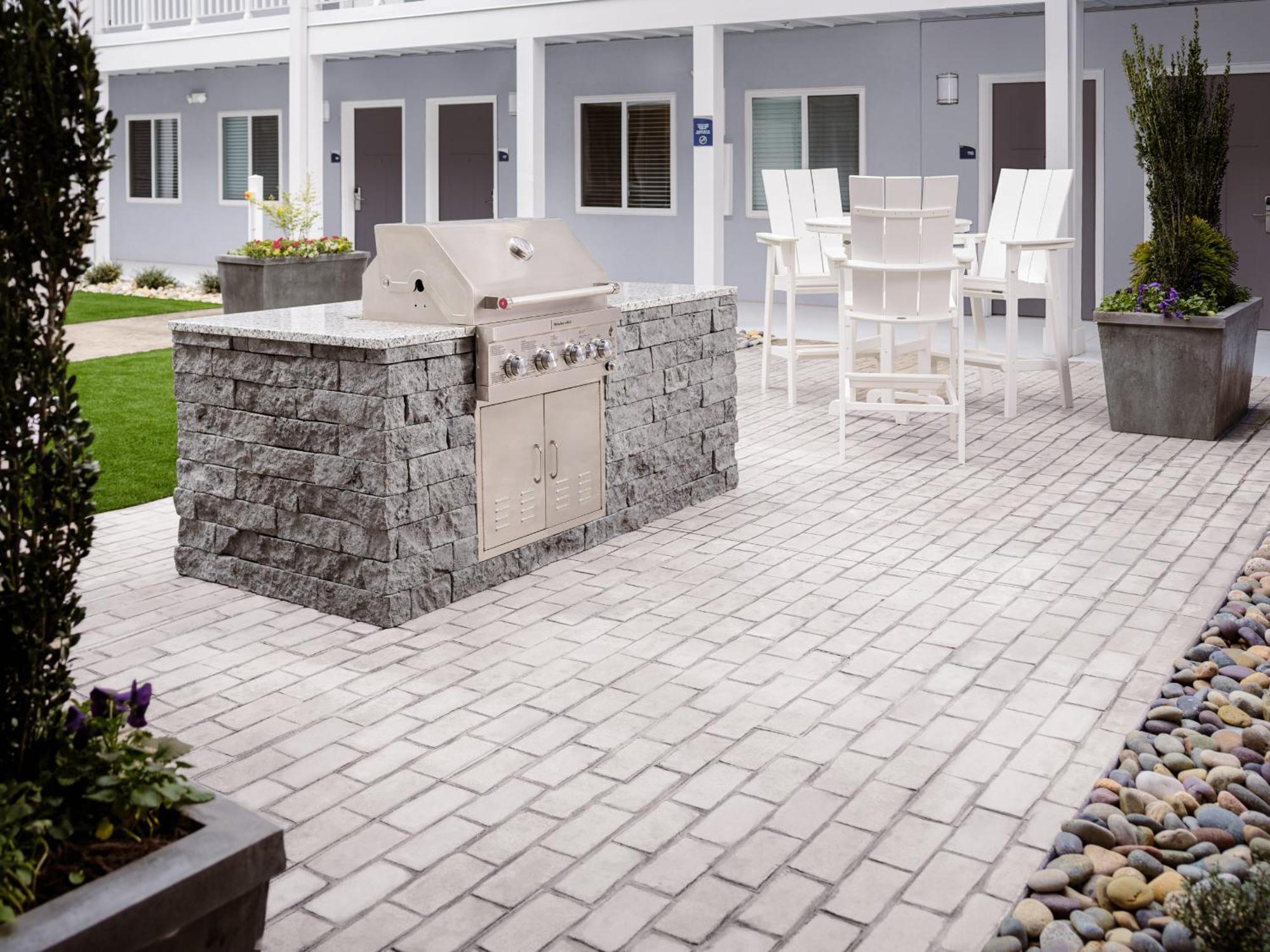 Stayapt Suites Greenville-Haywood Mall Екстериор снимка